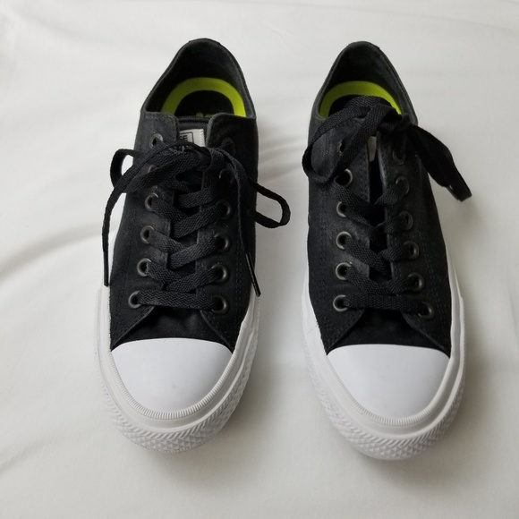 Converse Shoes - Converse w/ Lunarlon Black w/ Black laces SZ 8 1/2
